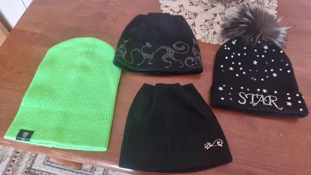 Вещи для девочек, девушек р.44-46 даром