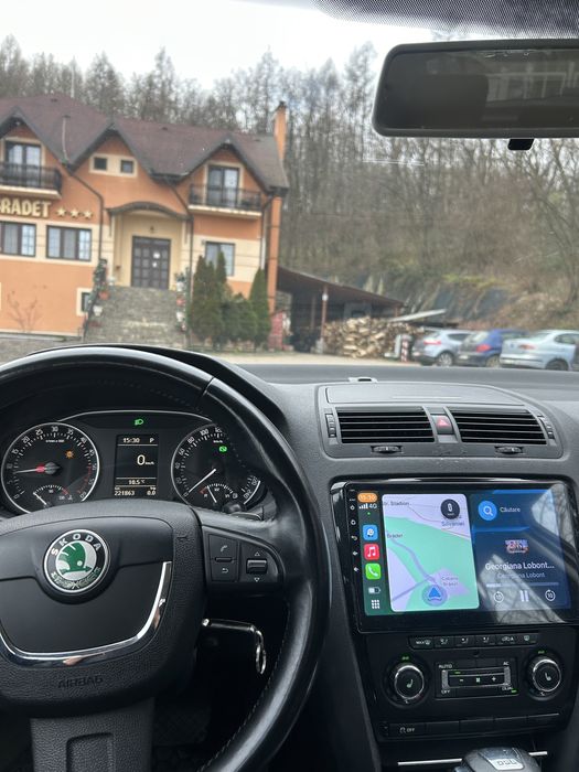 Vând Skoda Octavia Limuzina