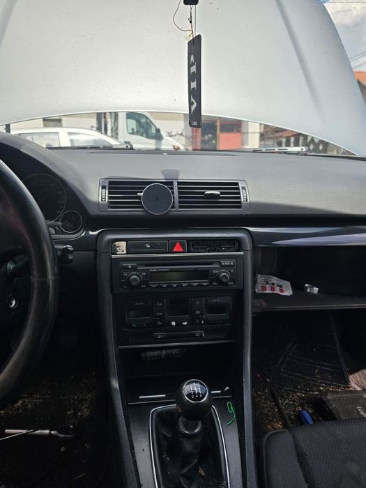 Audi A4 b6 1.6 102кс на части