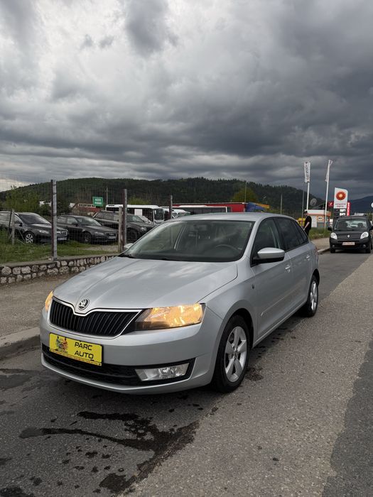 Skoda Rapid Spaceback 1.6 TDI Euro 5 90 CP Navi/Clima/Incalzire scaune