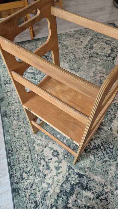 Монтесори кула / Montessori learning tower