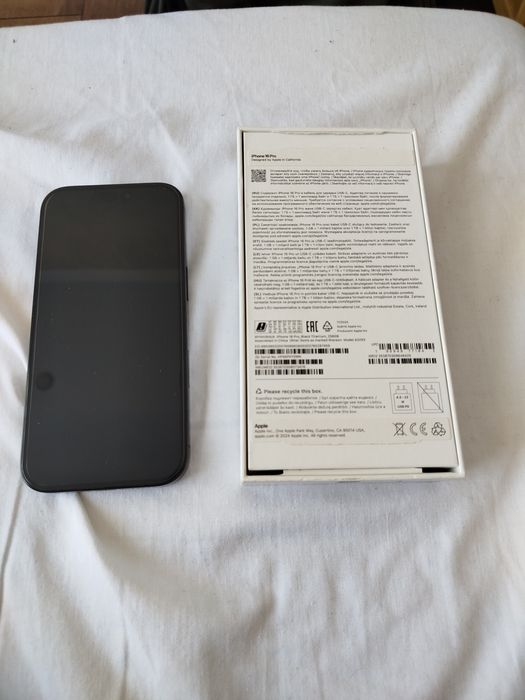 Продаю Айфон 16 ПРО