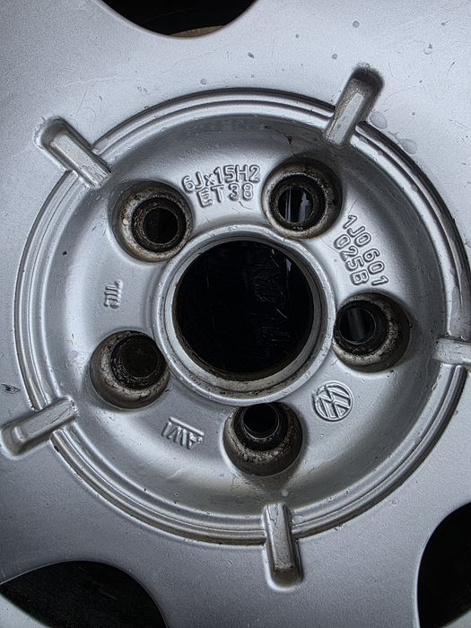 Алуминиеви джанти 15 5х100 Зимни гуми 195/65/15 Голф 4 Golf 4