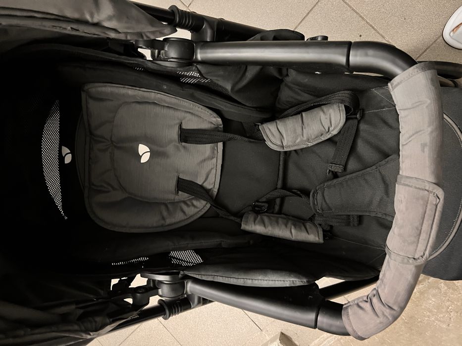 Коляска детская прогулочная