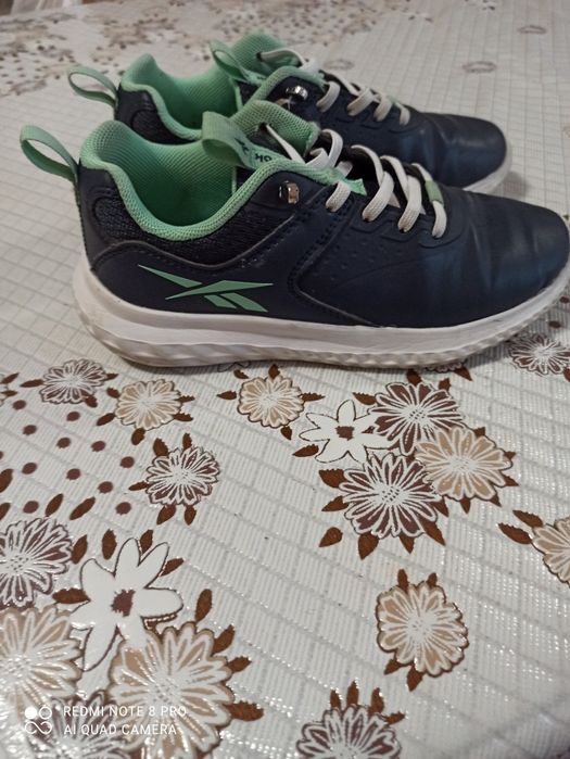 Оригинални маратонки Reebok