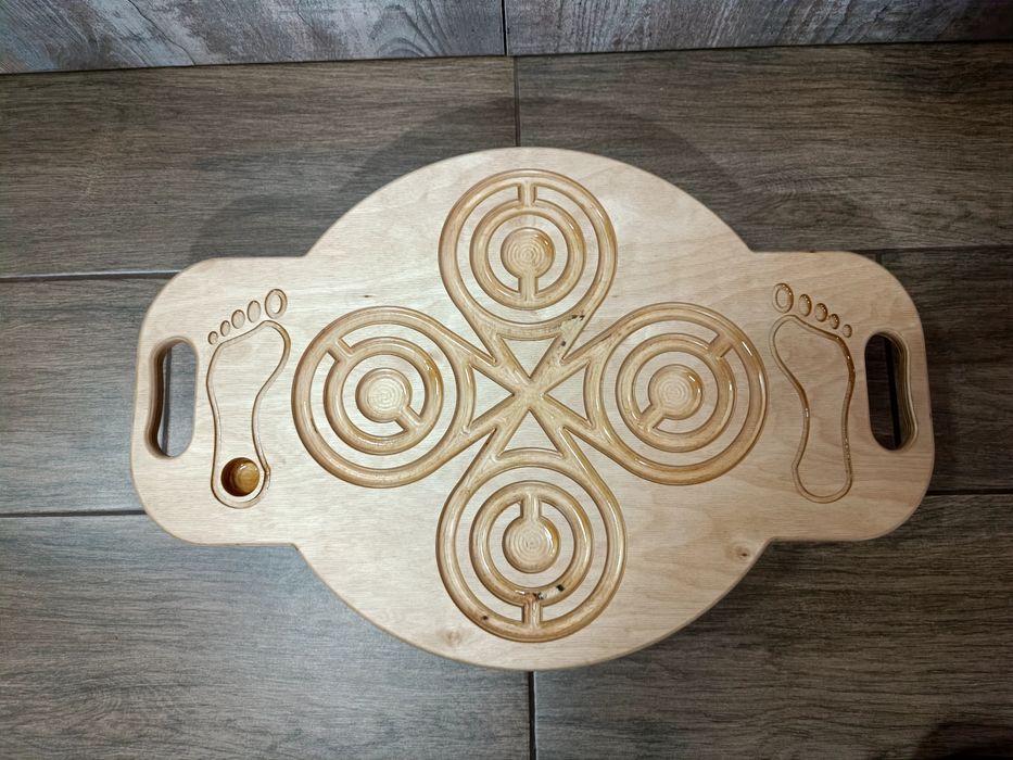 балансировочная доска (балансир) с лабиринтом