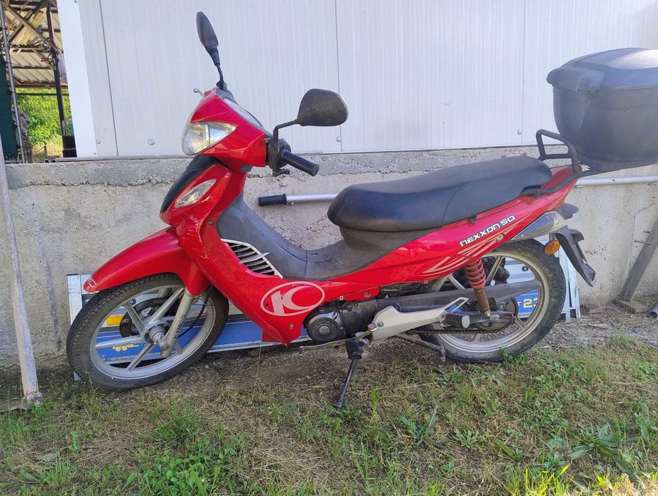 продавам мотопед Кимкo Нексон 50
