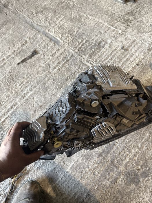 Десен лазер bmw m3 g80 m4 g82 g22 оборудван фар м3 г80 м4 г82 г22