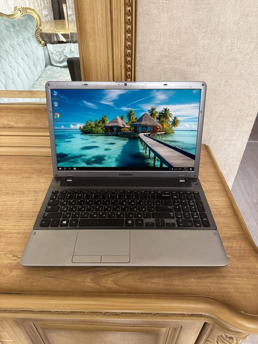 Ноутбук Samsung Core i5