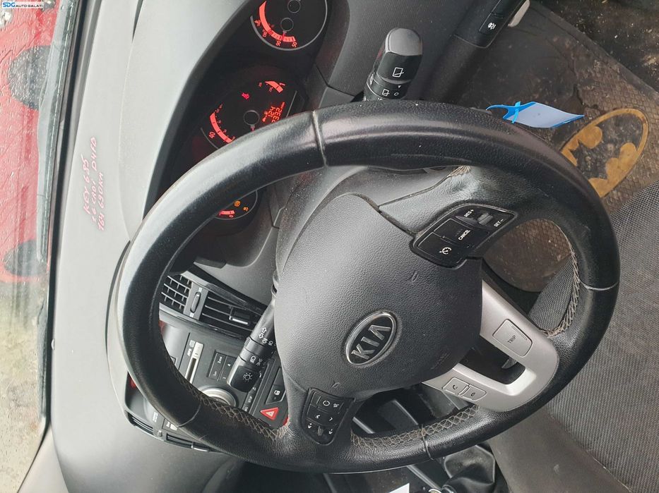 Volan Piele 3 Spite cu Comenzi Fara Airbag Kia Ceed FL Facelift 2010 - 2013 [K1344]