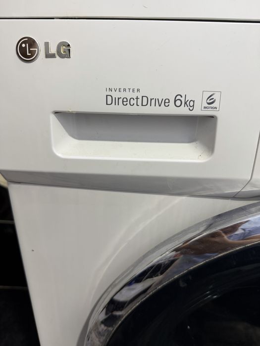 Стиральная машина LG Direct Drive 6 кг, в хорошем состоянии