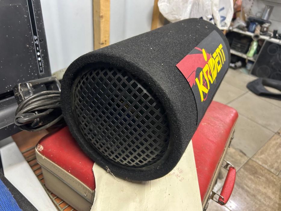 Сабвуфер автомобильный