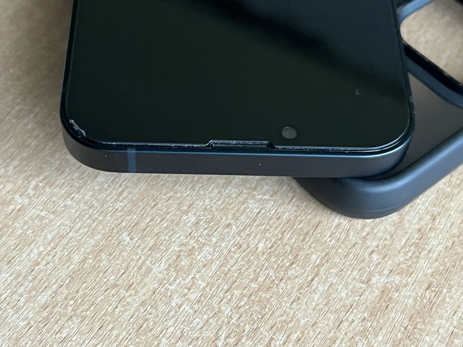 Продам айфон 13, 128 гб