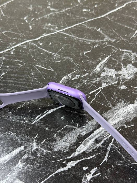 Apple Watch 9 Pro 47mm ToʻlApple Watch Ultra 47mm sotiladi
To‘liq ekra