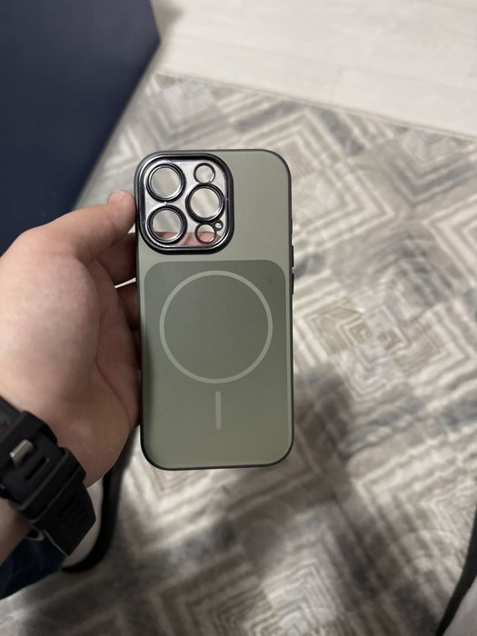 Продава се калъф за айфон 16 про