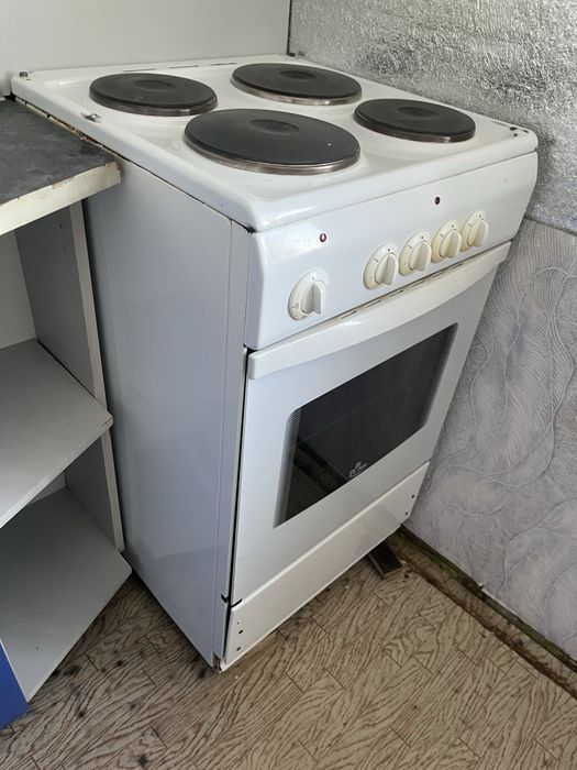 Срочно Продам плиту рабочую