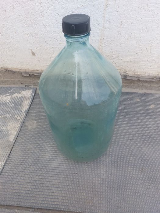 Продаётся бутыль