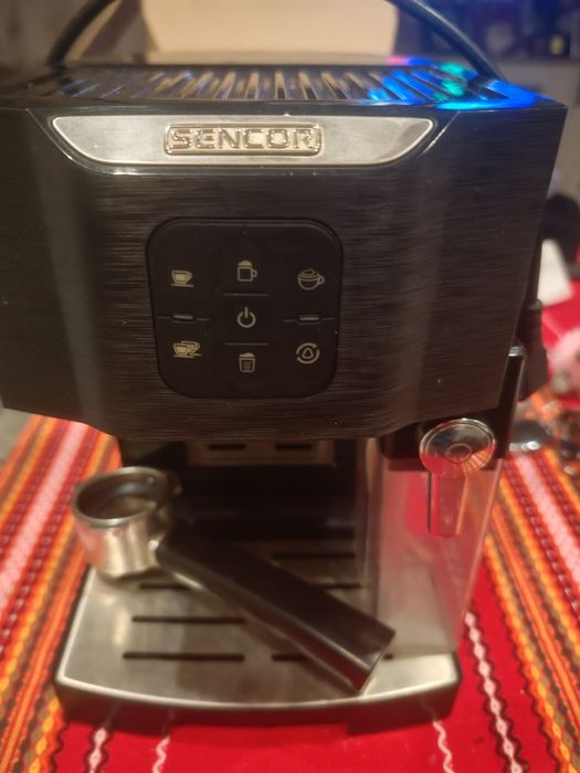 Продавам кафе машина Sencor
