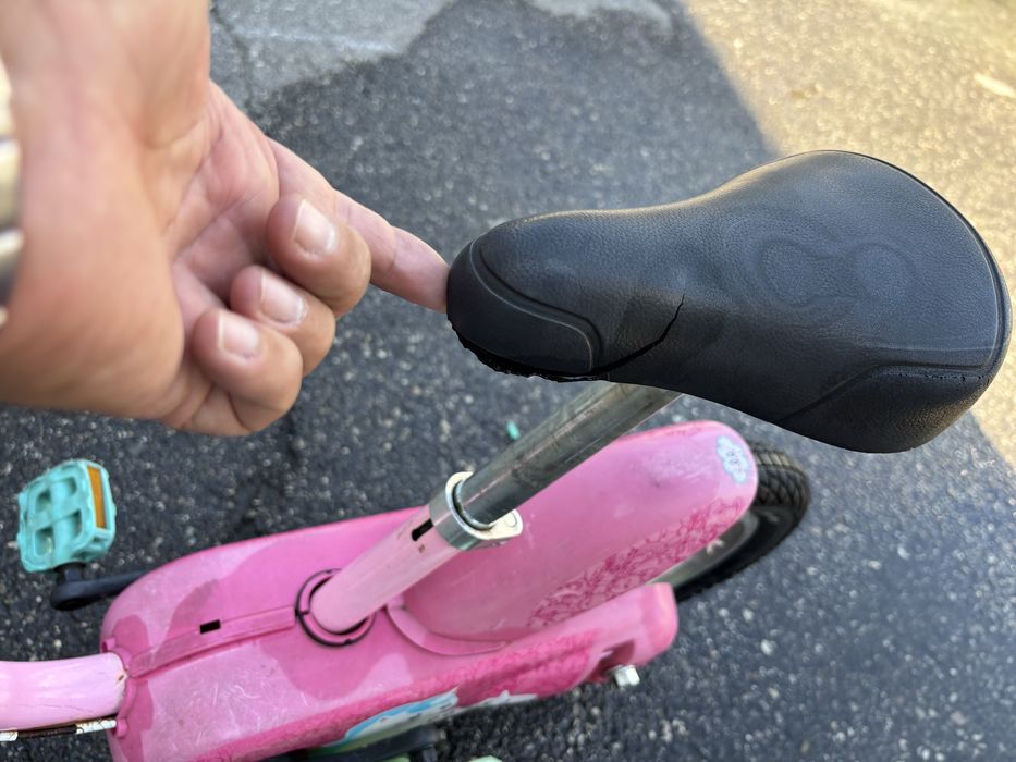 Vand bicicleta copii cu roti de 14