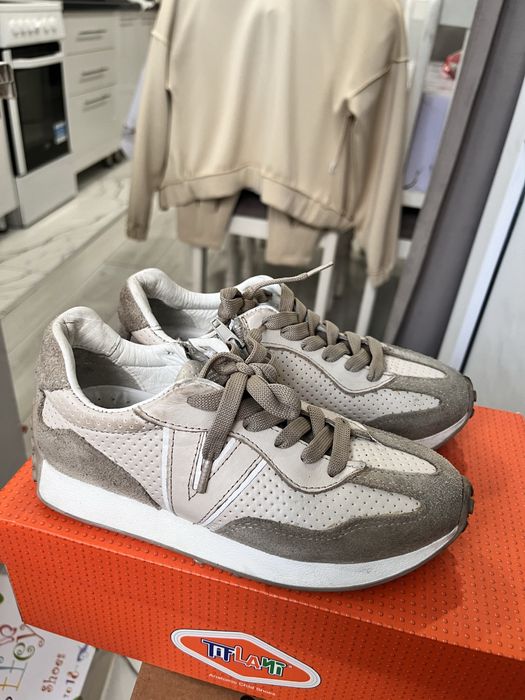 Обувь детская разная