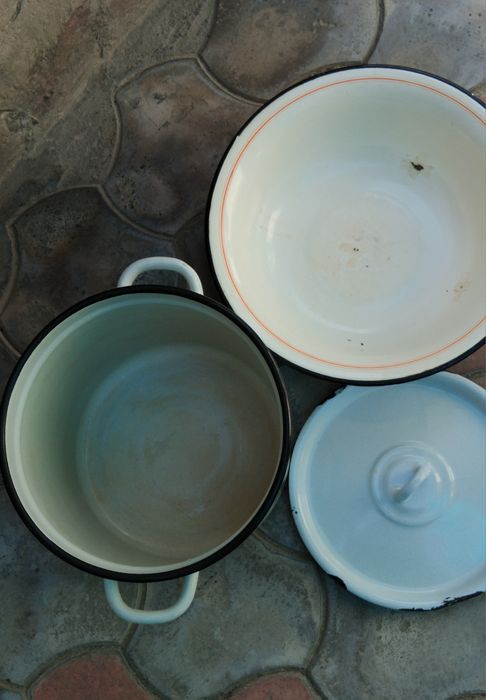 Посуда эмалированная советская