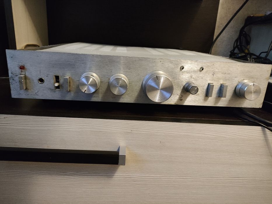 Комплект акустики и усилитель