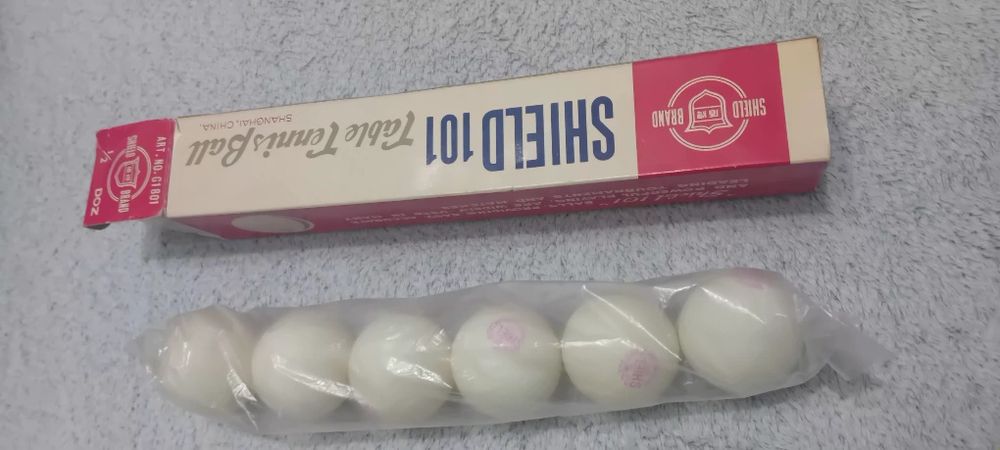 Paleta tenis de masă Shield + set mingi sigilate Shield 101