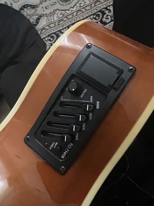 гитара Colombo электроакустическая