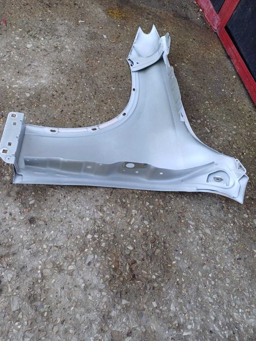 калник десен Mercedes GLC 43 W254, A254 model 2023-2025г. #1001V