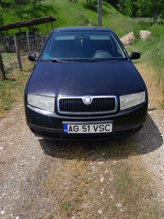 Vand skoda an 2004 , benzina și gaz