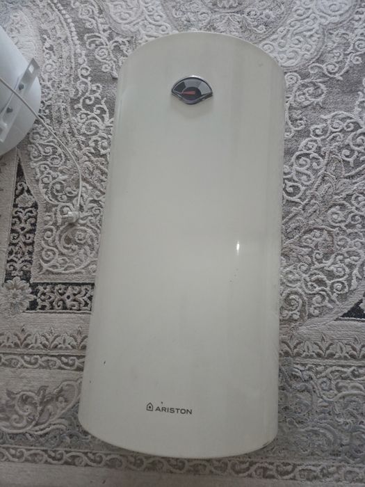 Аристон 100 литр.