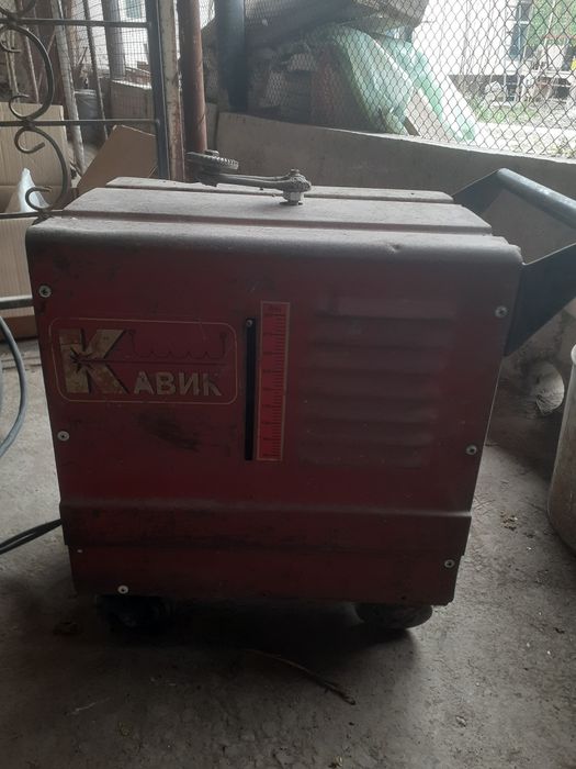 Электроинструмент б/у