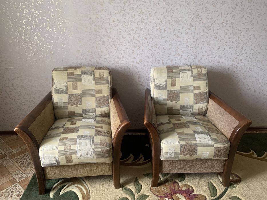 Диван книжка с креслами