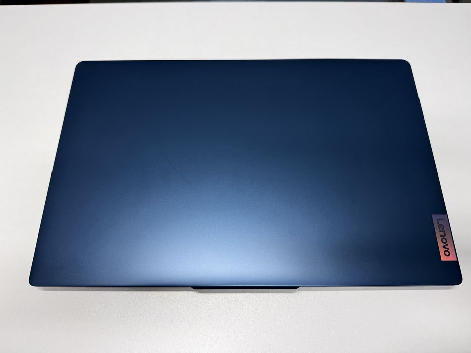 Lenovo ideapad slim 3  i5 Gen 12