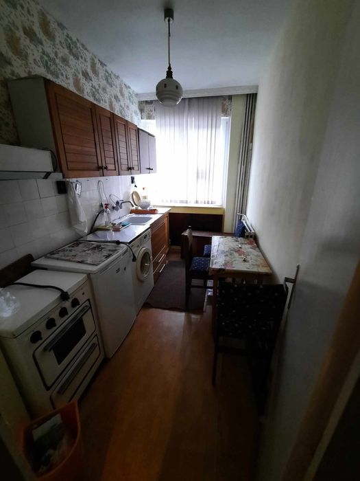 Дава се под наем Двустаен апартамент в Пловдив, Гагарин - 68 кв.м за 382.5 € - Снимка #3