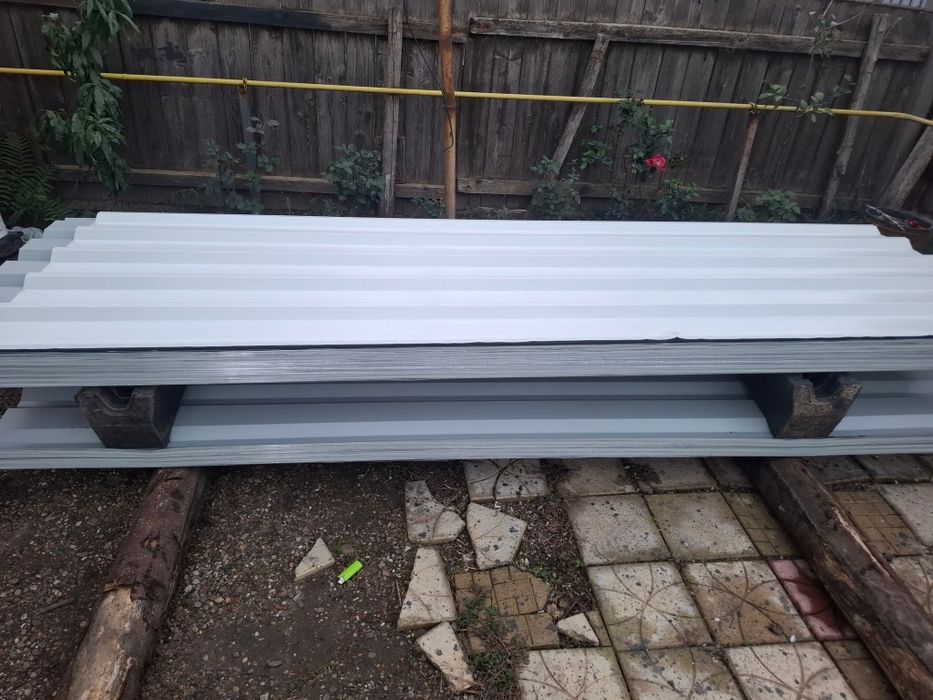 Vand tabla cutata dimensiuni 6.20m