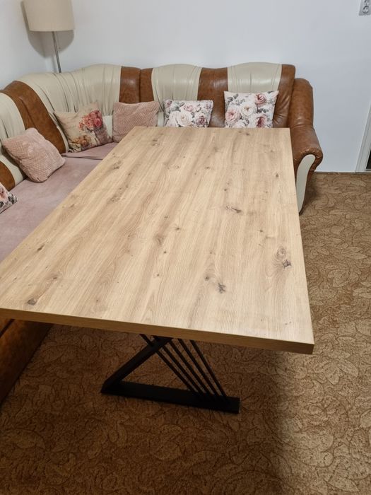 Masă imitație steiar