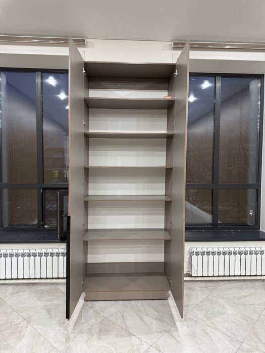 Продам срочно шкафы