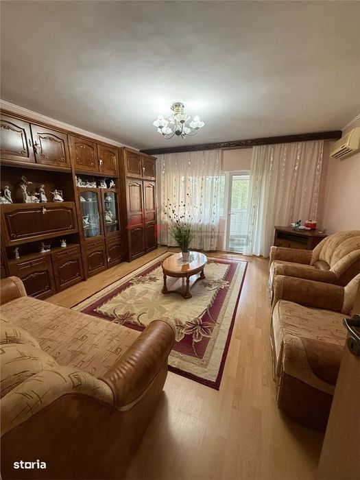 Apartament cu 2 camere decomandat -  Pacurari