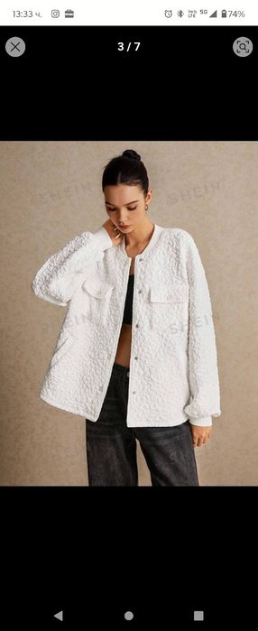 Дамско бяло яке на цветя