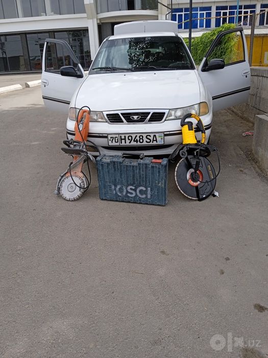 Perfirator adboynik.beton buzish.teshik teshish.portishka eshik ochish