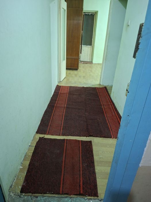 Сдаётся 1на ком квартируа в Сергели 4. Пустая 1/1/5эт.дома. в ср состо