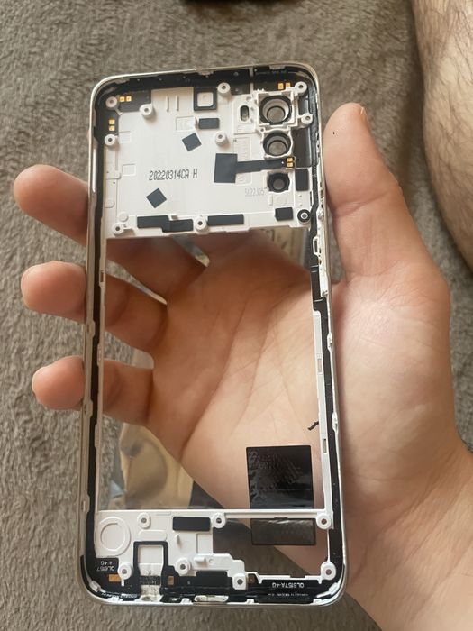 Ramă nounouță de Motorola moto G82 , accept si schimb