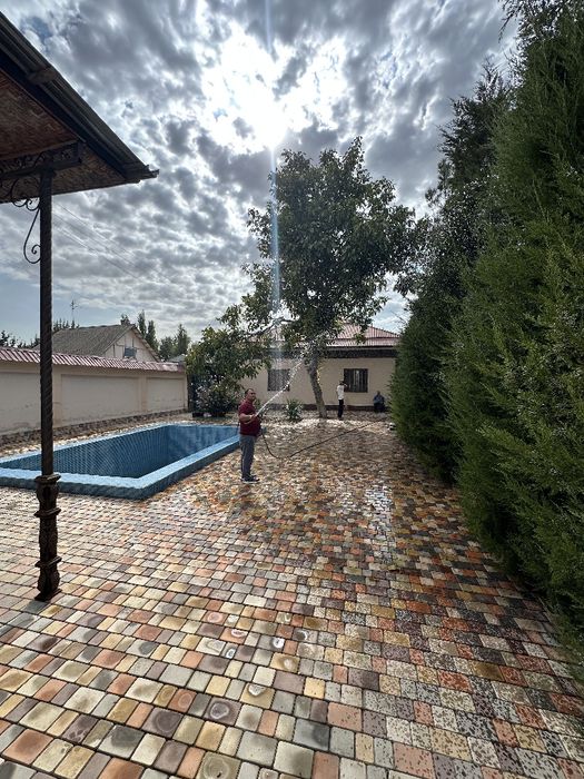 Продам дачу (земля 6 соток)