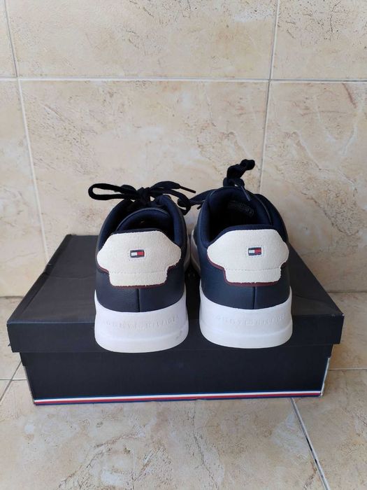 Tommy Hilfiger - страхотни мъжки кецове ЕСТЕСТВЕНА КОЖА 44