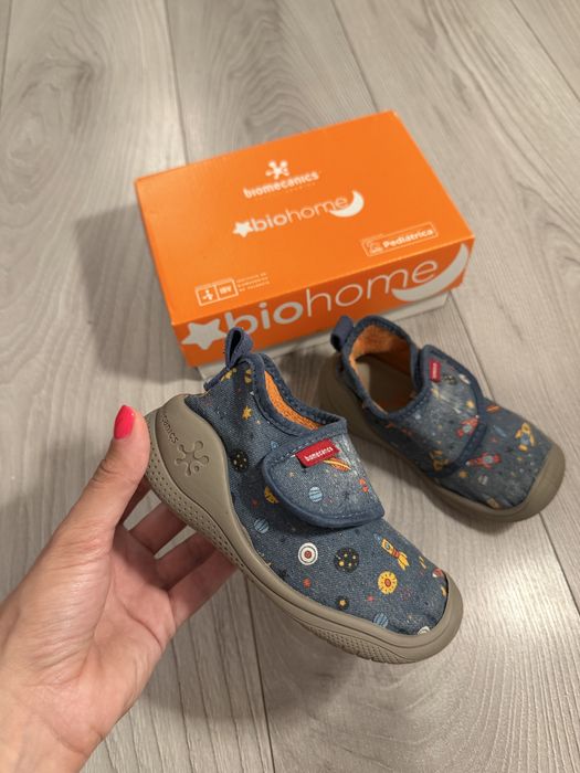 Biomecanics marime 25