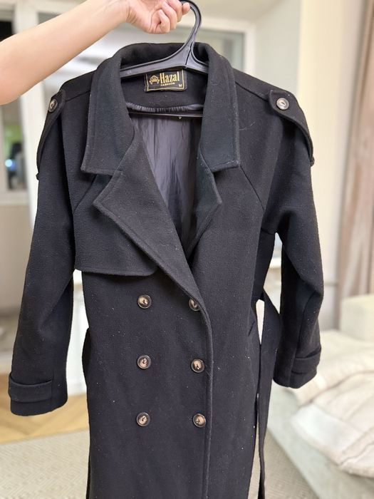 Продам черное пальто