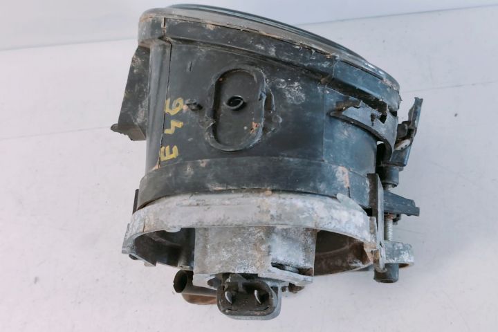 Far Ceata Proiector Stanga cu mic defect BMW Seria 3 E46 (facelift)