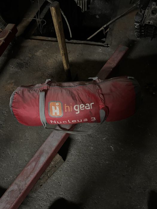 Vand cort de 2 persoane!