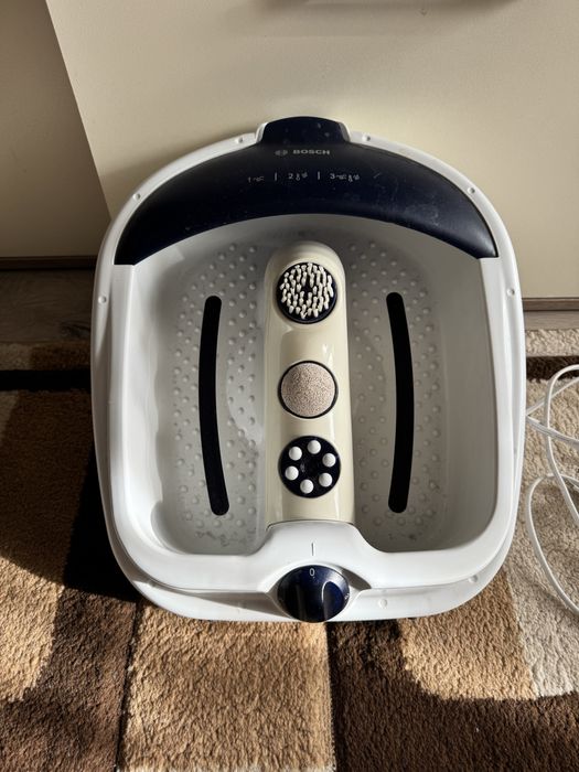 Масажна вана за крака BOSCH PMF2232